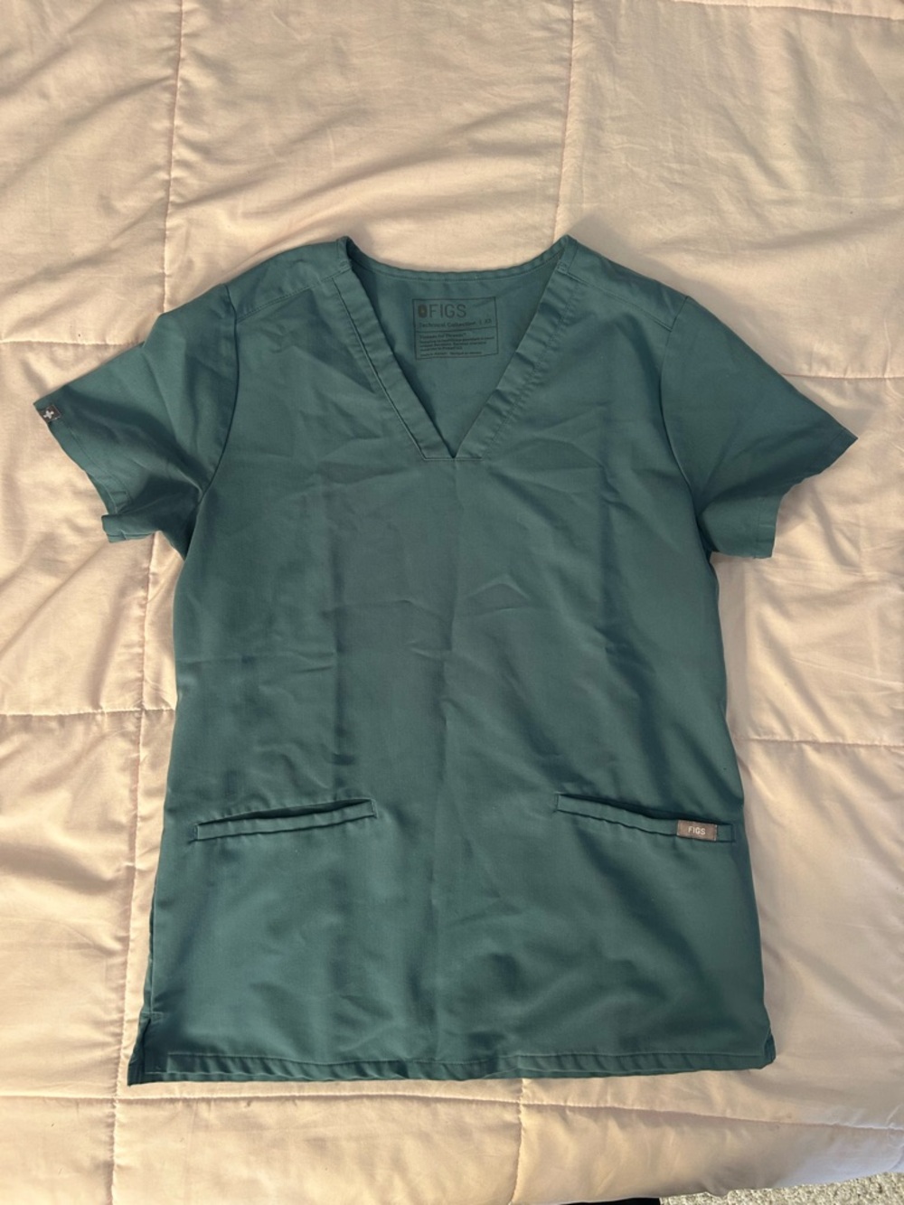 FIGS Scrub Top XS